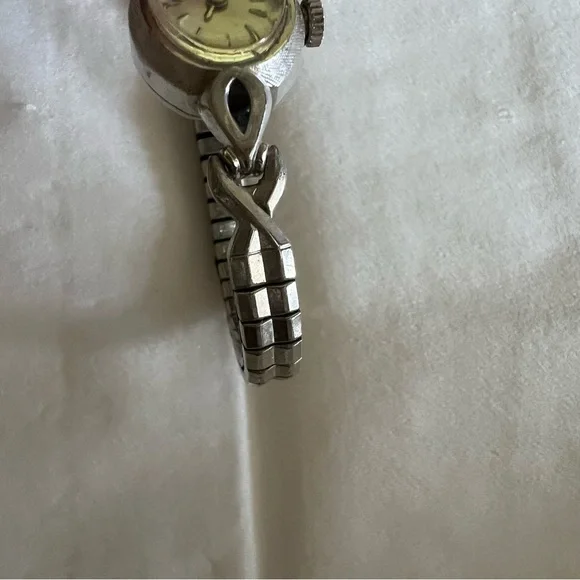 Bulova Women Vintage Watch stretch Band marked 10k RGP N0 Z55070 - Picture 7 of 9